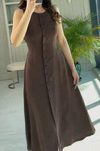 Robe Camille sans manches boutonnée en toile légère