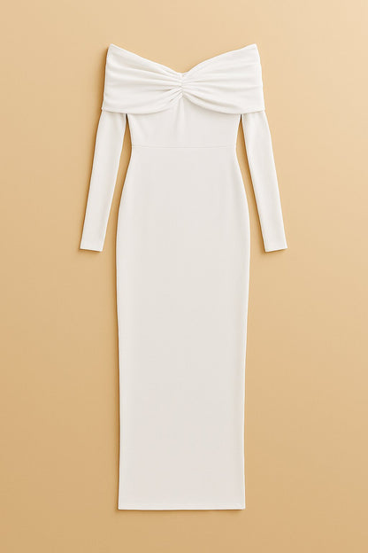 Robe Amara drapée à épaules dénudées et ligne sculptée