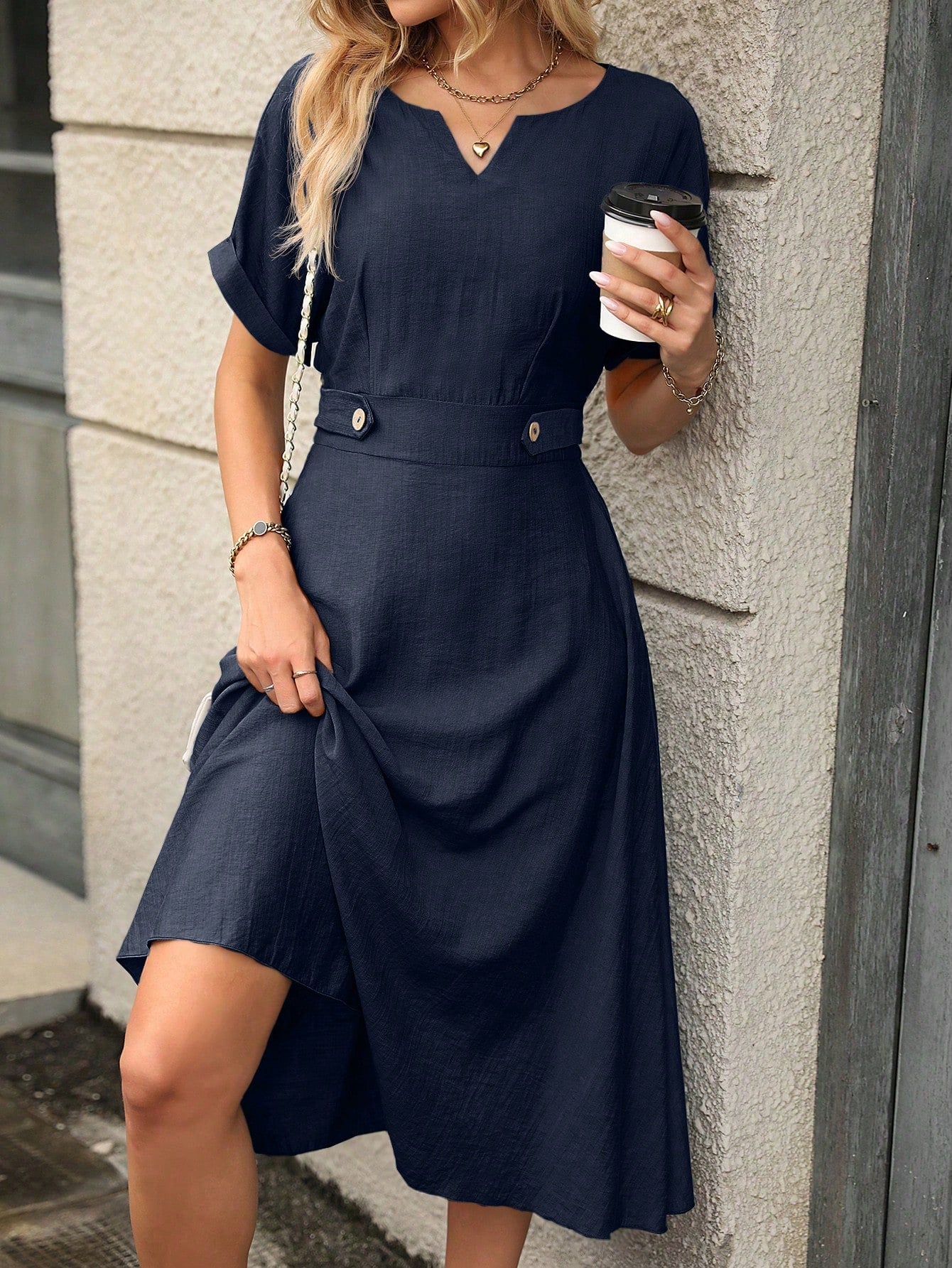 Robe Maxi Manches Chauve-Souris Encolure Entaillée
