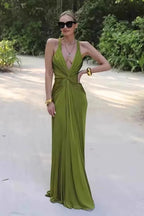 Robe Ophéliane satinée à encolure plongeante et nœud central