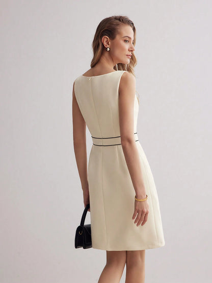 Robe Midi Chaîne Détail Piping Contrasté Noir