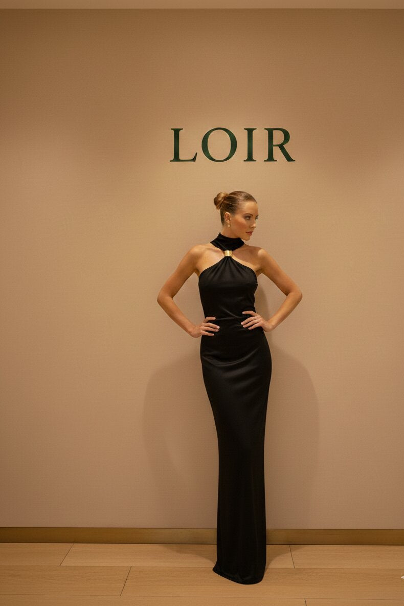 Robe Bella fluide à col bijou