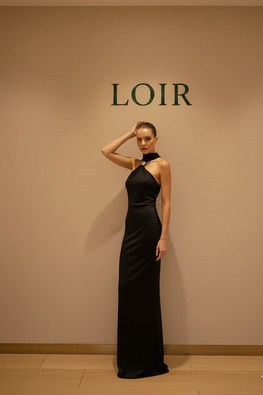 Robe Bella fluide à col bijou