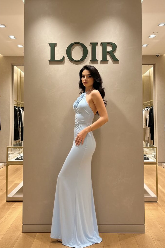 Robe Liora sirène à col montant et fleur brodée