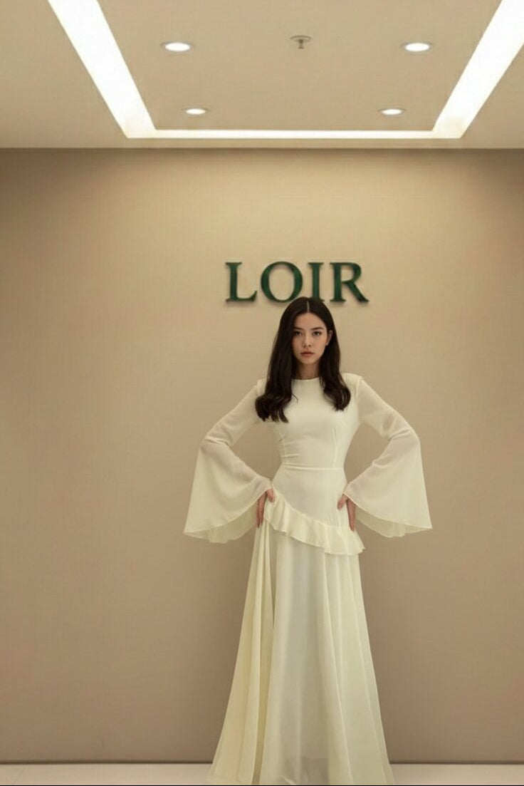 Robe Eulalie longue à volants superposés et manches fluides