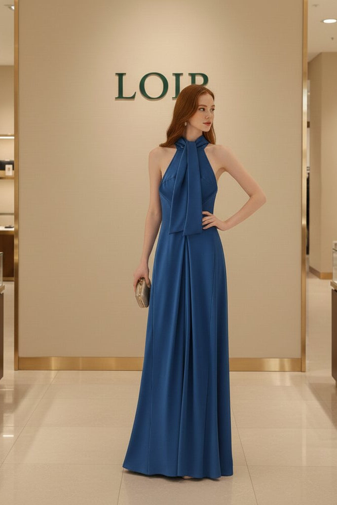 Robe Ophélie en satin drapé bleu profond