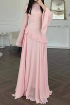 Robe Eulalie longue à volants superposés et manches fluides